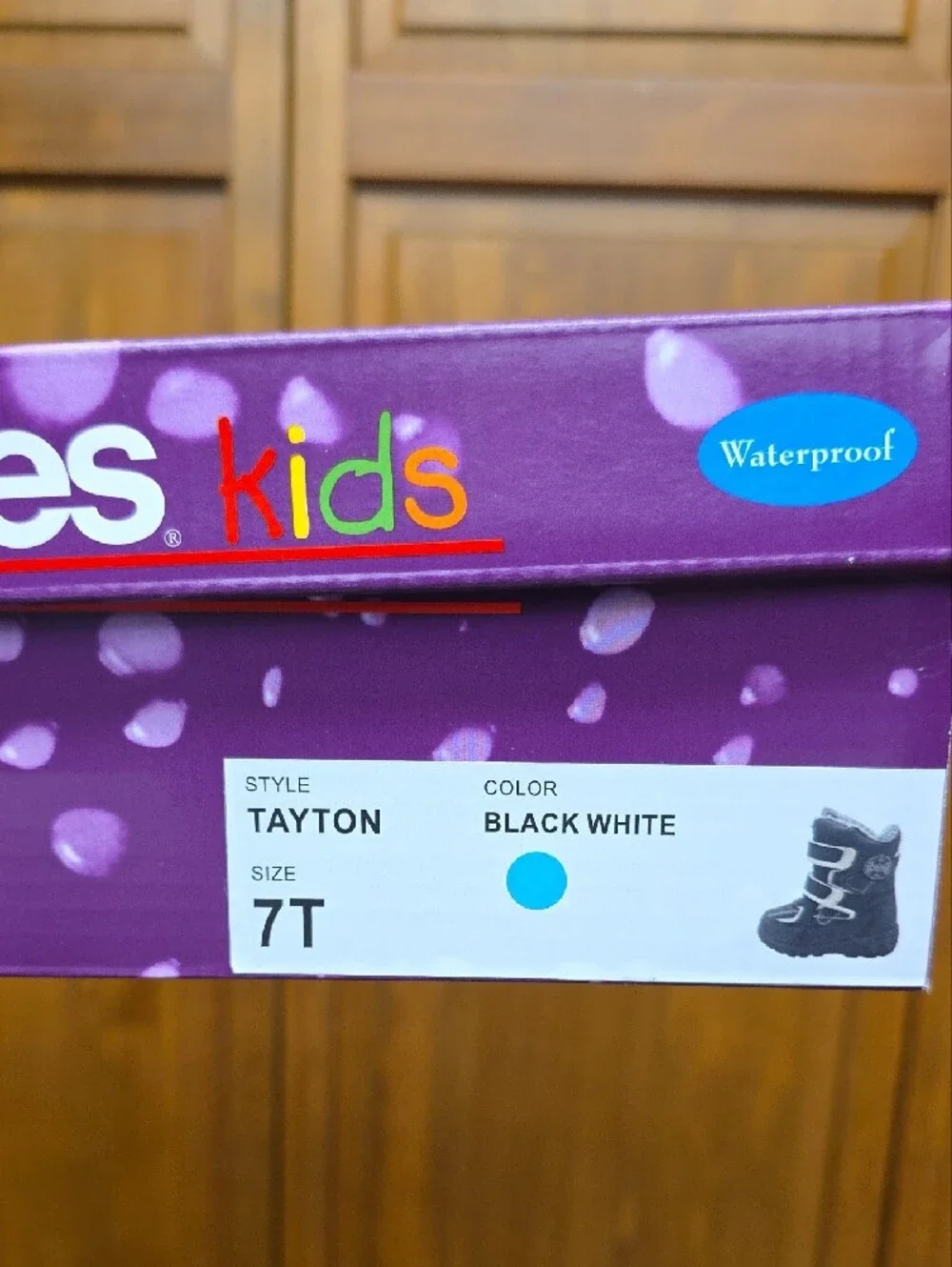 NEW Totes Tayton Waterproof Insulated Flat Heel Winter Outdoor Boots Sz 7T